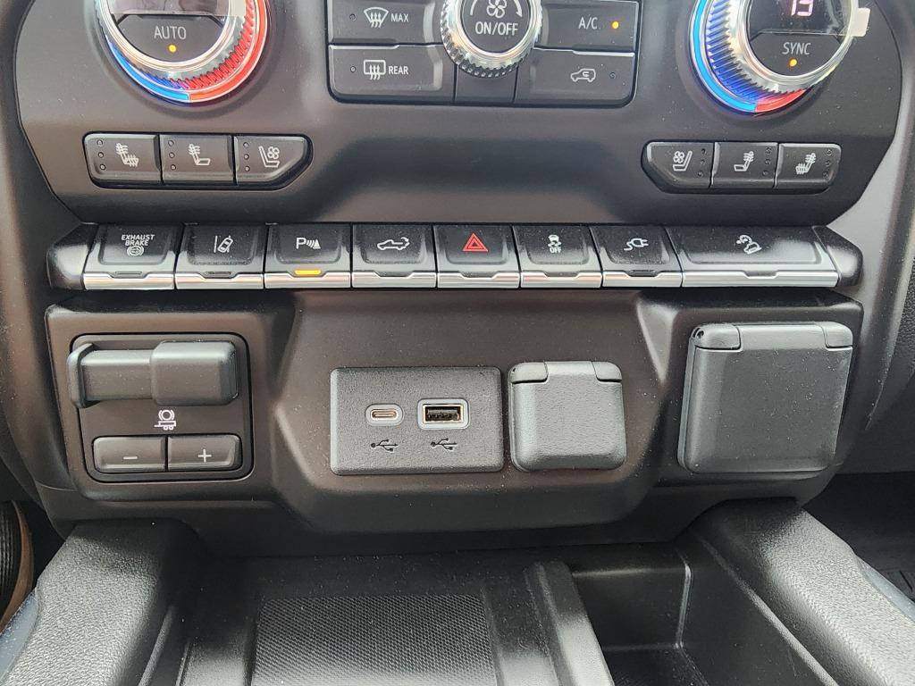 used 2022 GMC Sierra 2500 car, priced at $75,279