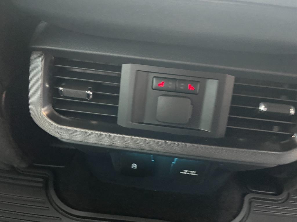 used 2023 Ford F-150 car, priced at $48,759