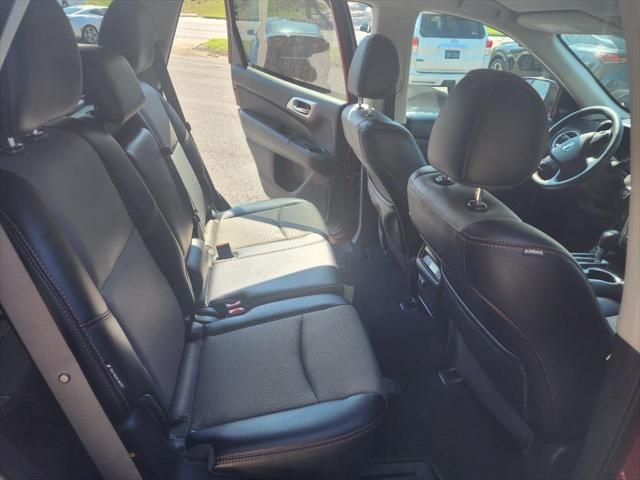 used 2019 Nissan Pathfinder car, priced at $17,277