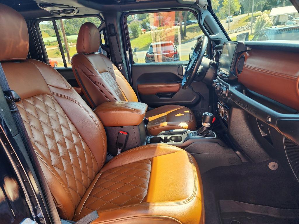 used 2021 Jeep Wrangler car, priced at $35,991