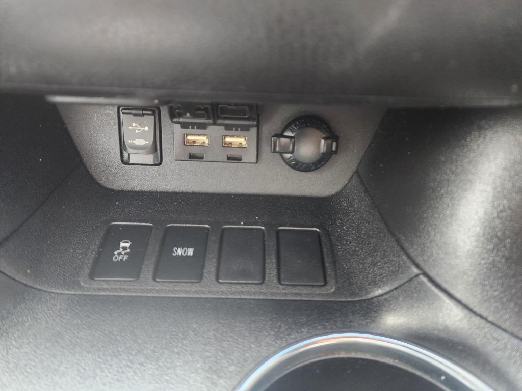 used 2019 Toyota Highlander car, priced at $21,029