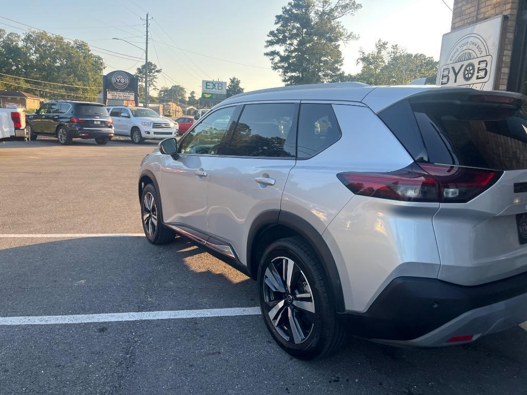 used 2021 Nissan Rogue car, priced at $17,999