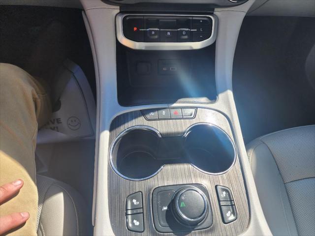 used 2020 GMC Acadia car, priced at $19,427