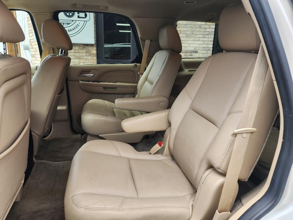 used 2012 Cadillac Escalade car, priced at $19,279
