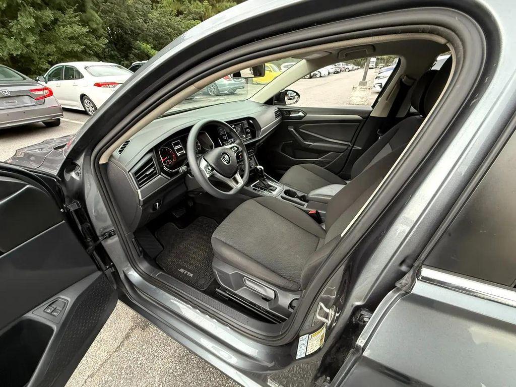 used 2021 Volkswagen Jetta car, priced at $13,995