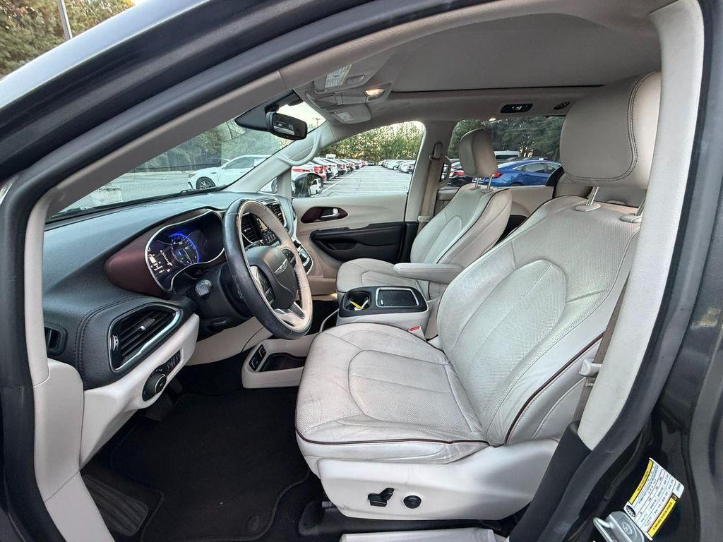 used 2020 Chrysler Pacifica car, priced at $16,995