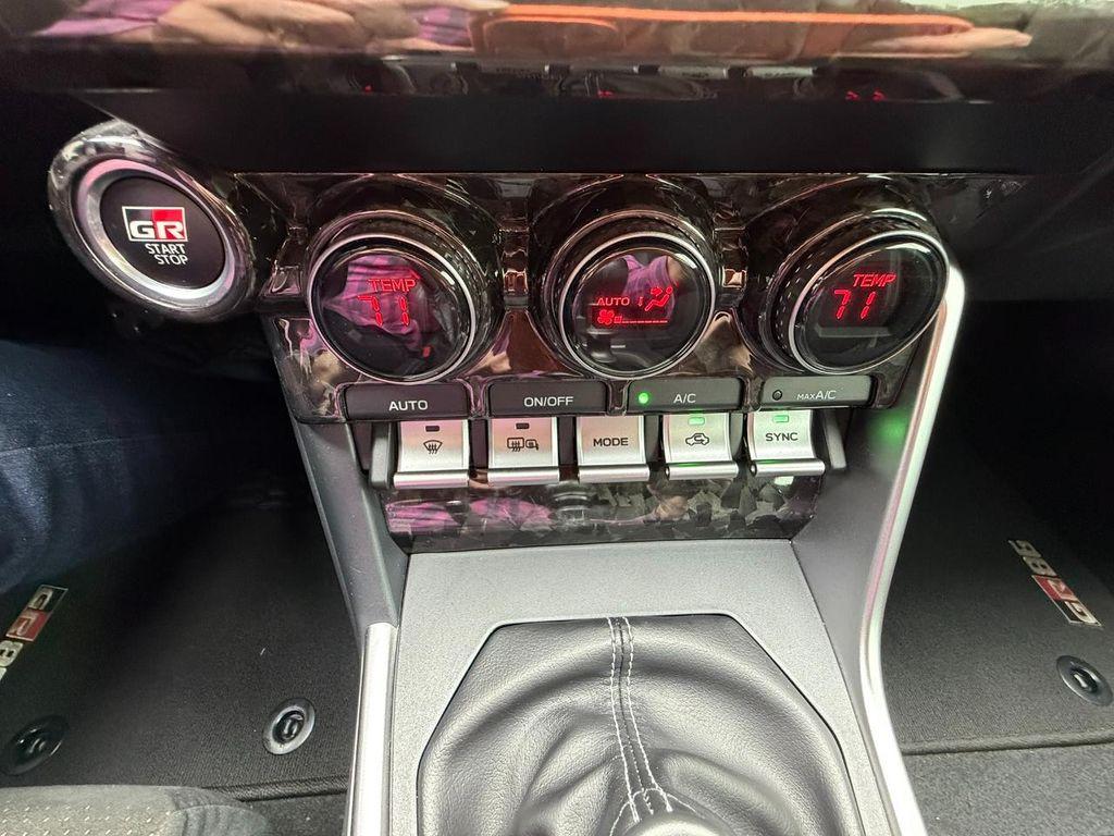 used 2023 Toyota GR86 car, priced at $28,995