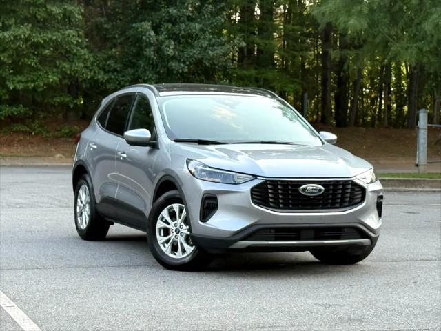 used 2023 Ford Escape car, priced at $18,995