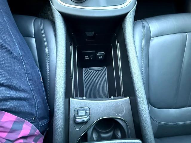 used 2016 Chrysler 200 car, priced at $6,995