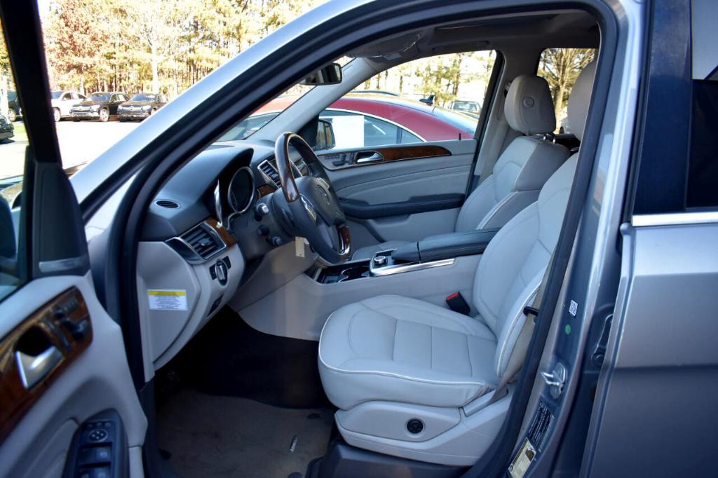 used 2012 Mercedes-Benz M-Class car, priced at $11,495