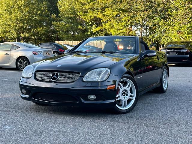 used 2004 Mercedes-Benz SLK-Class car, priced at $12,995