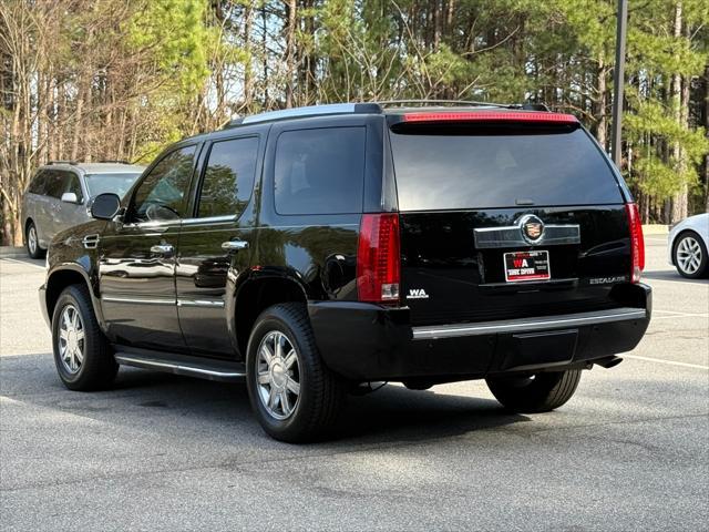 used 2014 Cadillac Escalade car, priced at $19,995