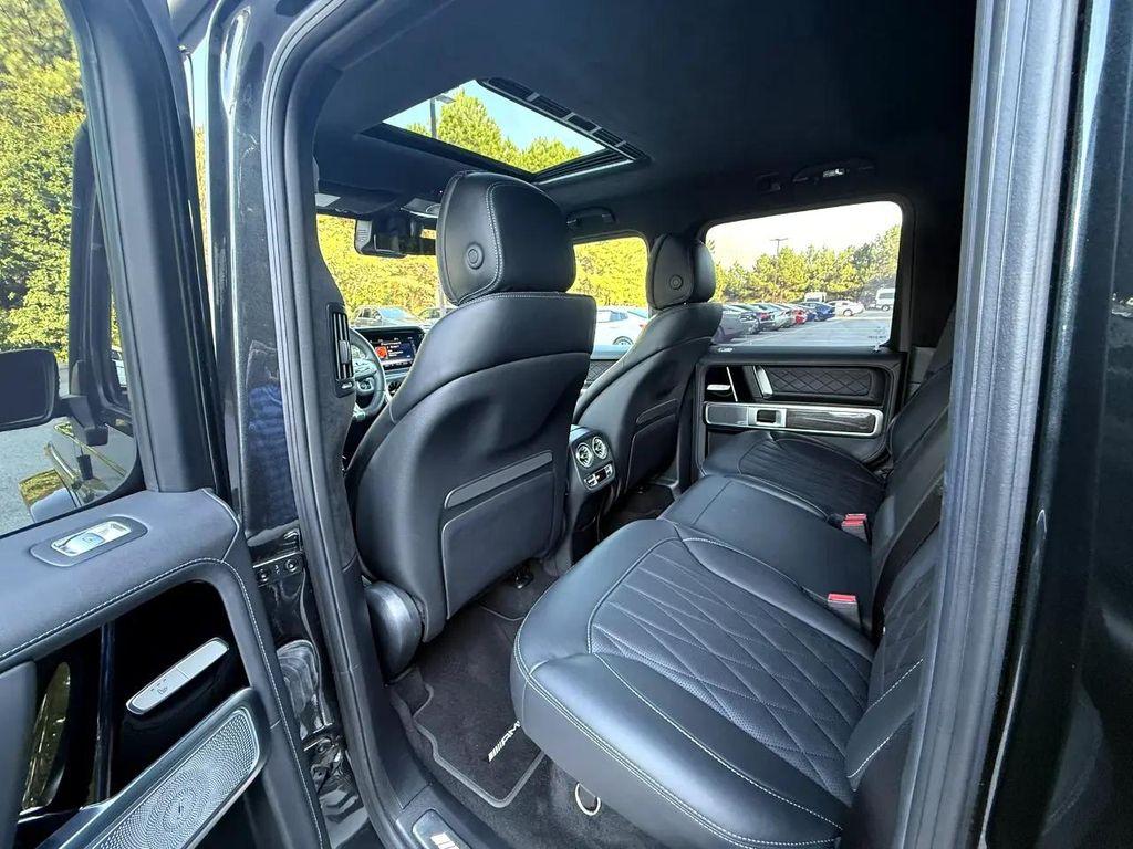 used 2022 Mercedes-Benz AMG G 63 car, priced at $140,995