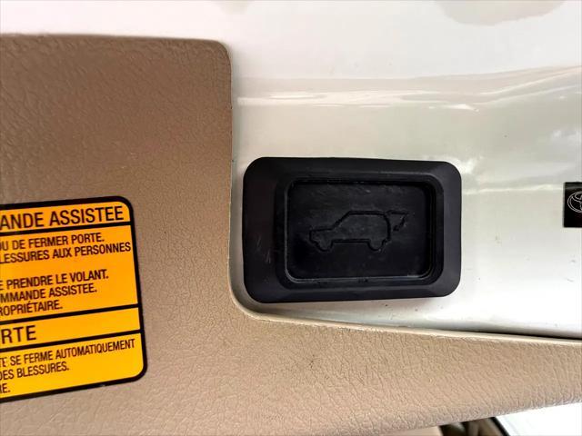 used 2012 Toyota Highlander car, priced at $14,995