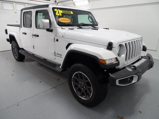 used 2021 Jeep Gladiator car, priced at $33,144