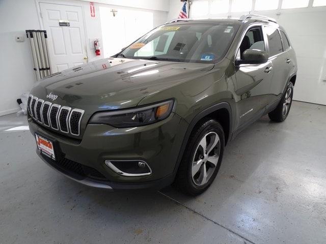 used 2020 Jeep Cherokee car, priced at $20,995