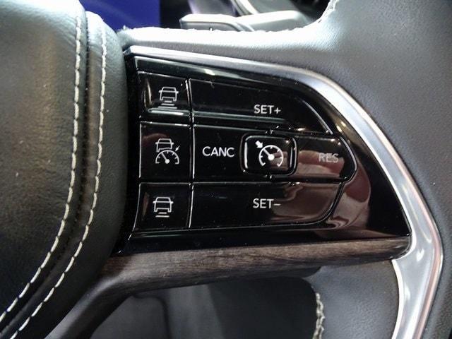 used 2023 Jeep Grand Cherokee car, priced at $38,995