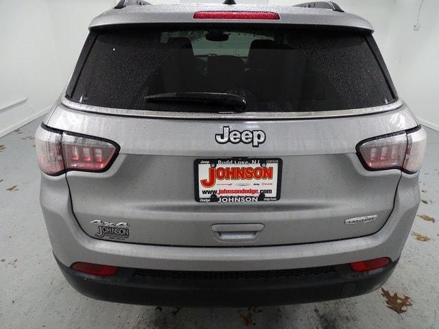 used 2022 Jeep Compass car, priced at $16,995