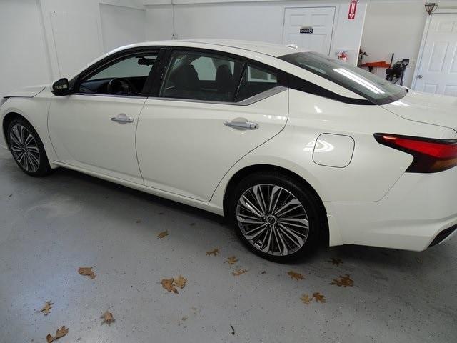 used 2023 Nissan Altima car, priced at $24,934