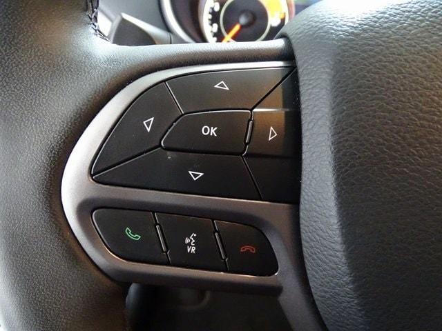 used 2022 Jeep Cherokee car, priced at $24,743