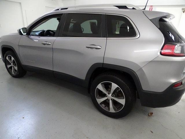 used 2019 Jeep Cherokee car, priced at $17,000