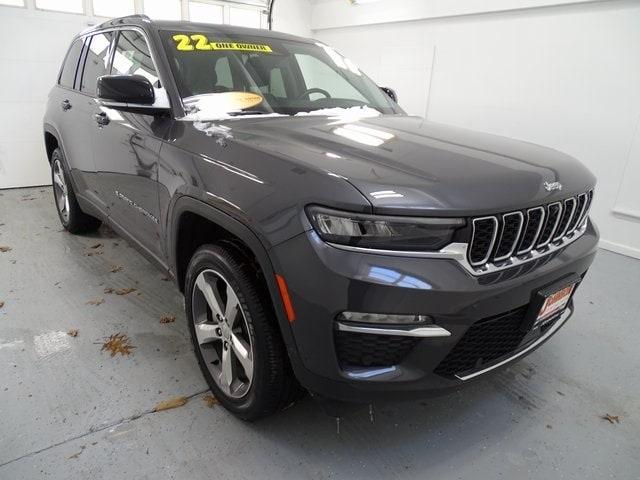 used 2022 Jeep Grand Cherokee car, priced at $35,995