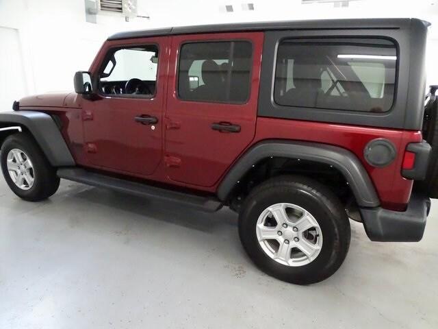 used 2022 Jeep Wrangler Unlimited car, priced at $34,996