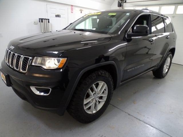 used 2017 Jeep Grand Cherokee car, priced at $12,995