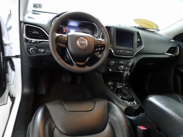 used 2023 Jeep Cherokee car, priced at $25,998