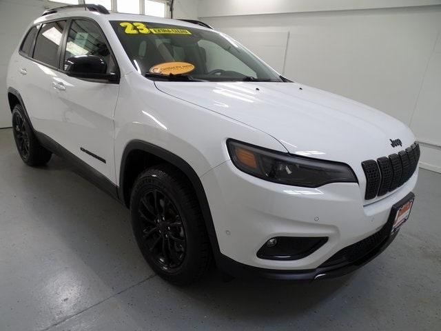 used 2023 Jeep Cherokee car, priced at $25,998