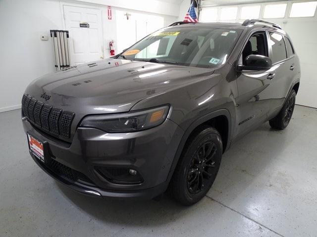 used 2023 Jeep Cherokee car, priced at $27,996