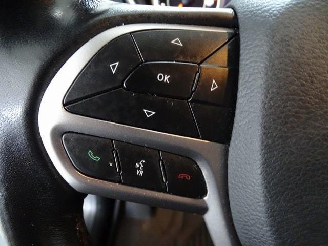 used 2021 Jeep Cherokee car, priced at $22,995