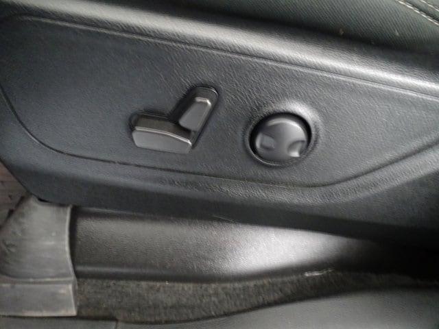 used 2022 Ram 1500 car, priced at $40,823