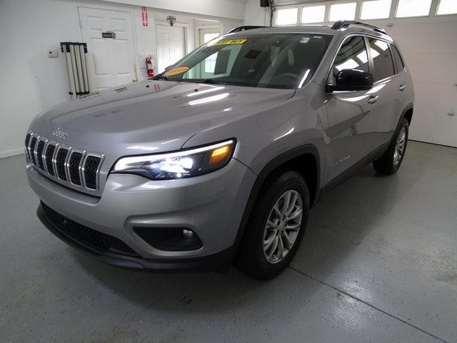 used 2022 Jeep Cherokee car, priced at $25,995