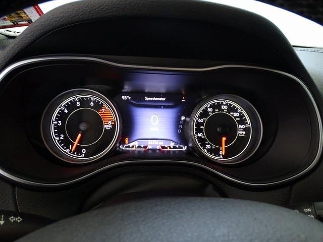 used 2020 Jeep Cherokee car, priced at $17,995