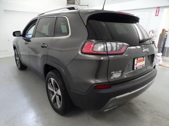 used 2020 Jeep Cherokee car, priced at $17,995