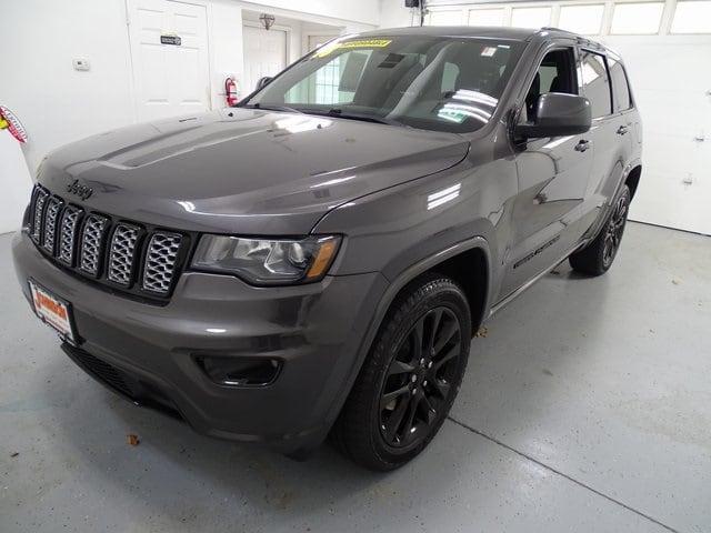 used 2018 Jeep Grand Cherokee car, priced at $17,795