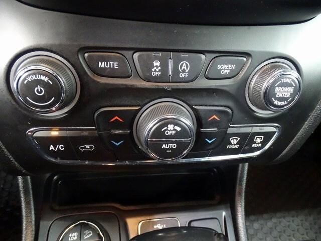 used 2021 Jeep Cherokee car, priced at $20,865