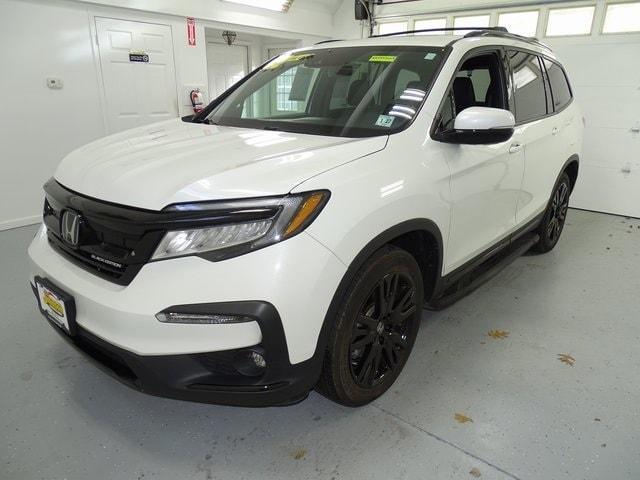 used 2022 Honda Pilot car, priced at $29,995