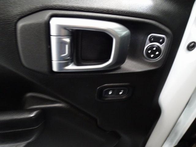 used 2024 Jeep Wrangler car, priced at $35,995