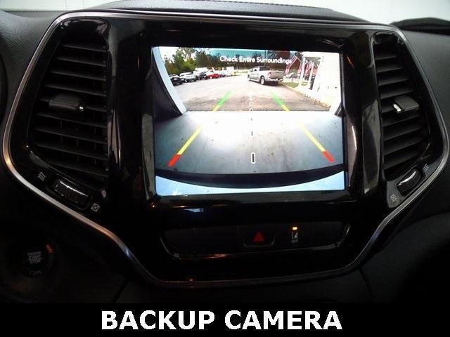 used 2022 Jeep Cherokee car, priced at $22,699