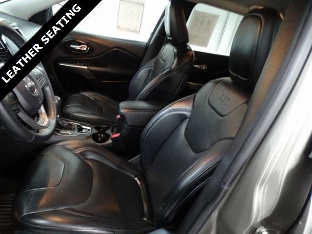 used 2019 Jeep Cherokee car, priced at $14,495