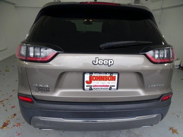 used 2019 Jeep Cherokee car, priced at $14,495