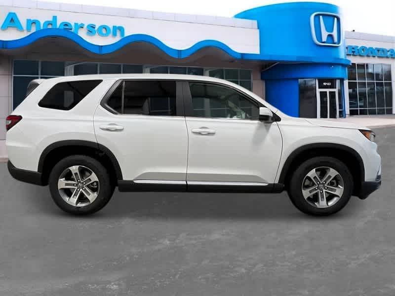 new 2025 Honda Pilot car, priced at $45,005
