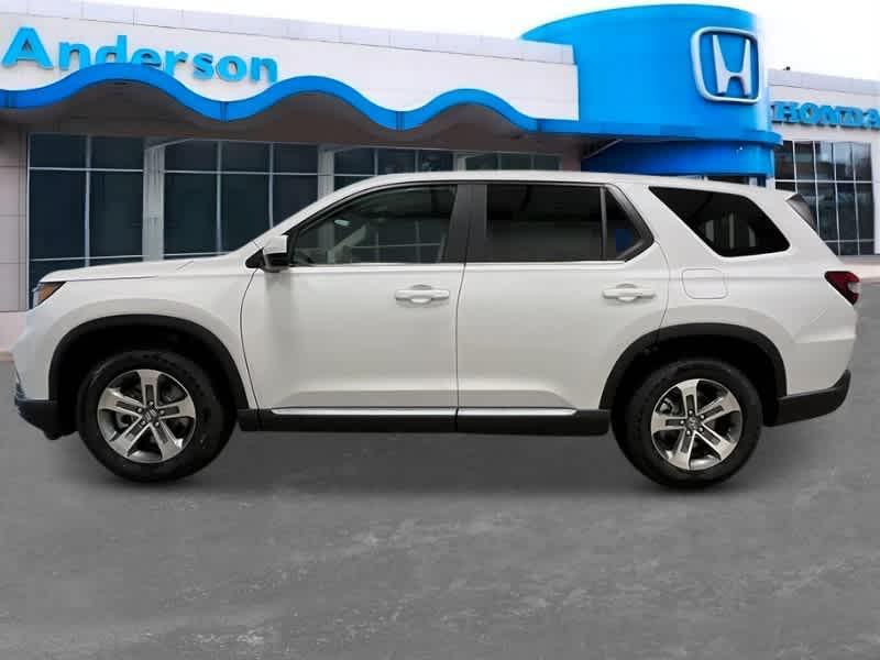 new 2025 Honda Pilot car, priced at $45,005