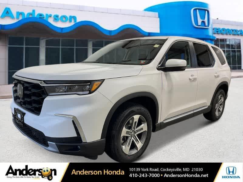 new 2025 Honda Pilot car, priced at $45,005