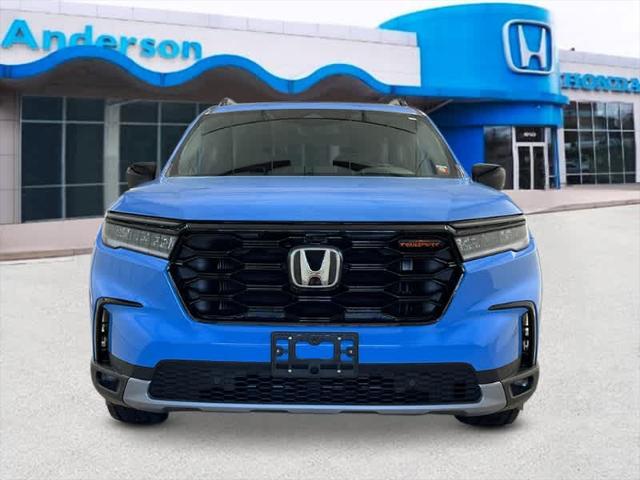 new 2025 Honda Pilot car, priced at $51,250