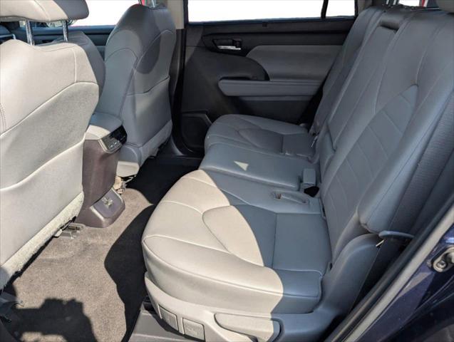 used 2023 Toyota Highlander car, priced at $36,565