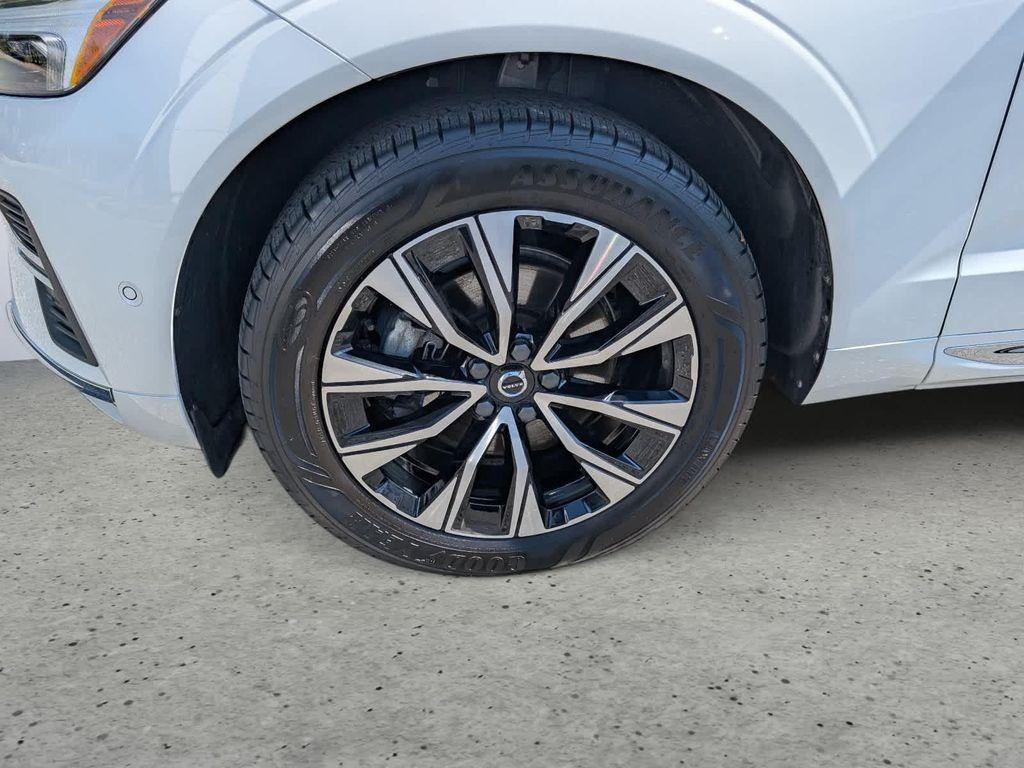 used 2023 Volvo XC60 car, priced at $32,812