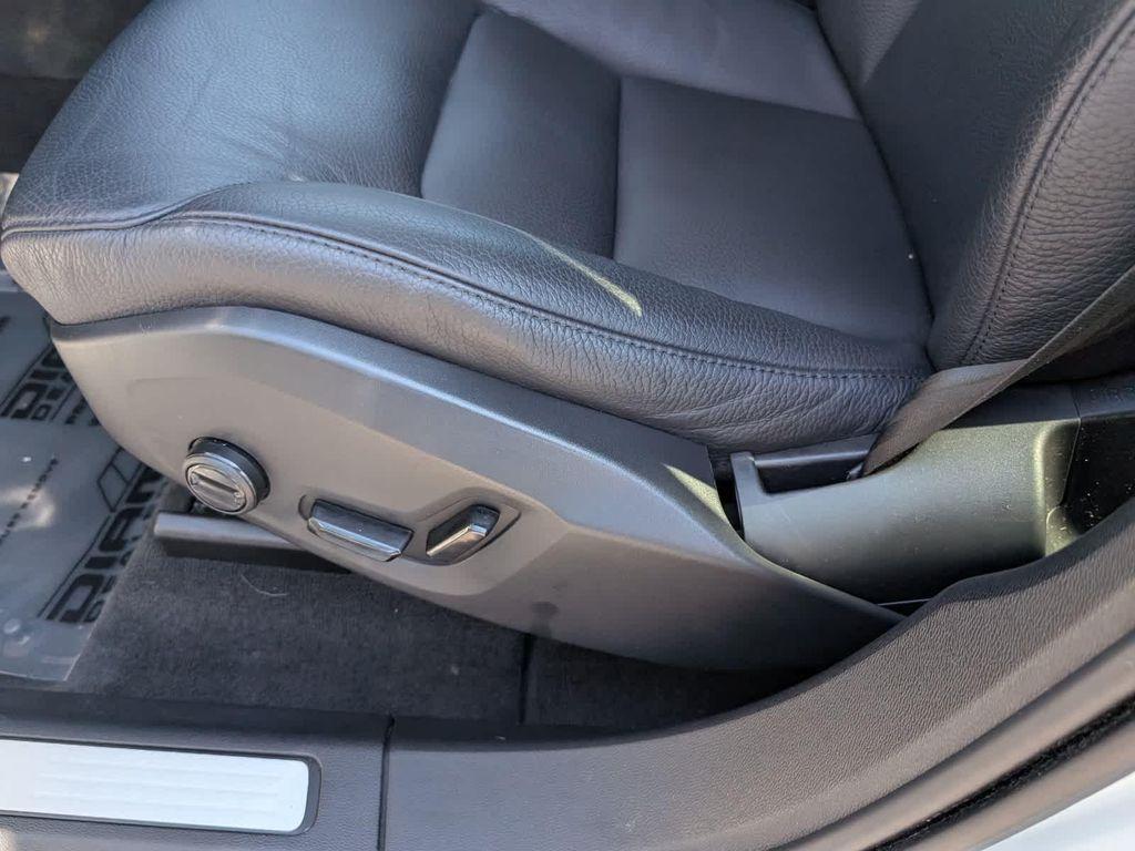 used 2023 Volvo XC60 car, priced at $32,812